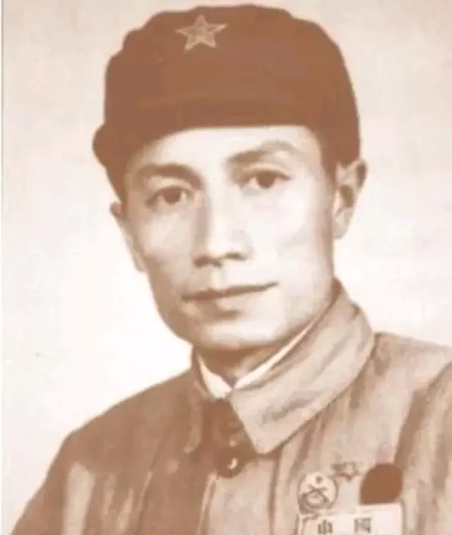 《东进序曲》幕后细节重释:1962年黑白片中的真实谈判与影像实录 细节速览 《东进序曲》幕后细节重释:1962年黑白片中的真实谈判与影像实录 细节速览
