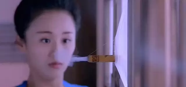 《庆余年2》范若若竹筒放烟桥段引观众密集截图 相关图片 《庆余年2》范若若竹筒放烟桥段引观众密集截图 相关图片